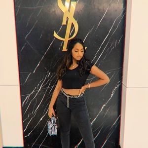 Meet your Posher, Lasya